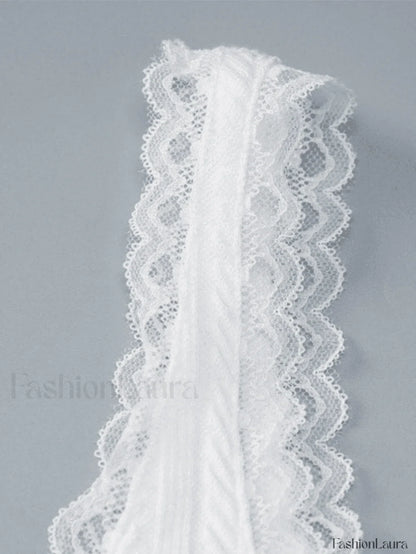 Cropped Lace Trim White Tank Top