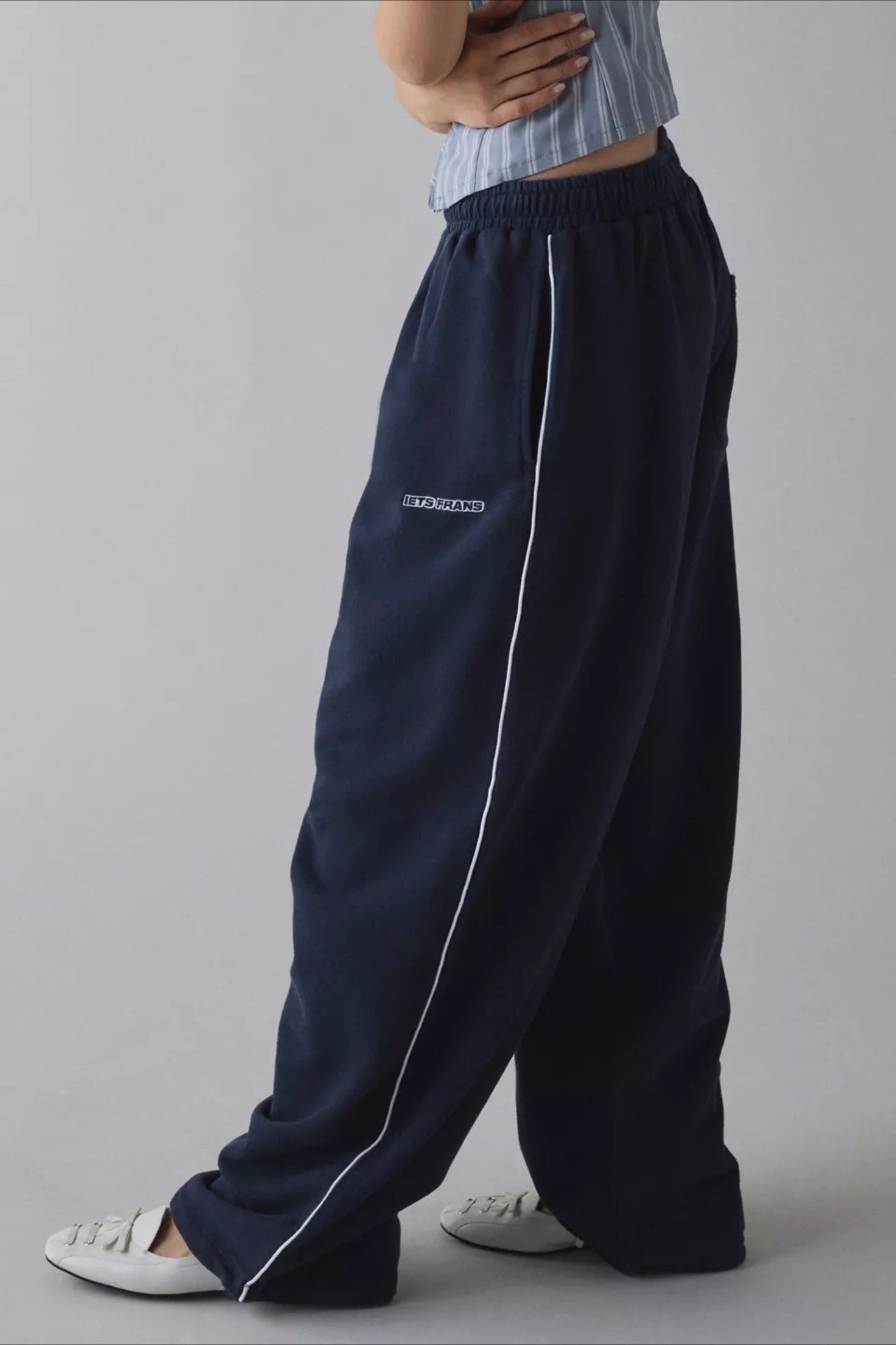 Long Embroidered Relaxed Knit Pants