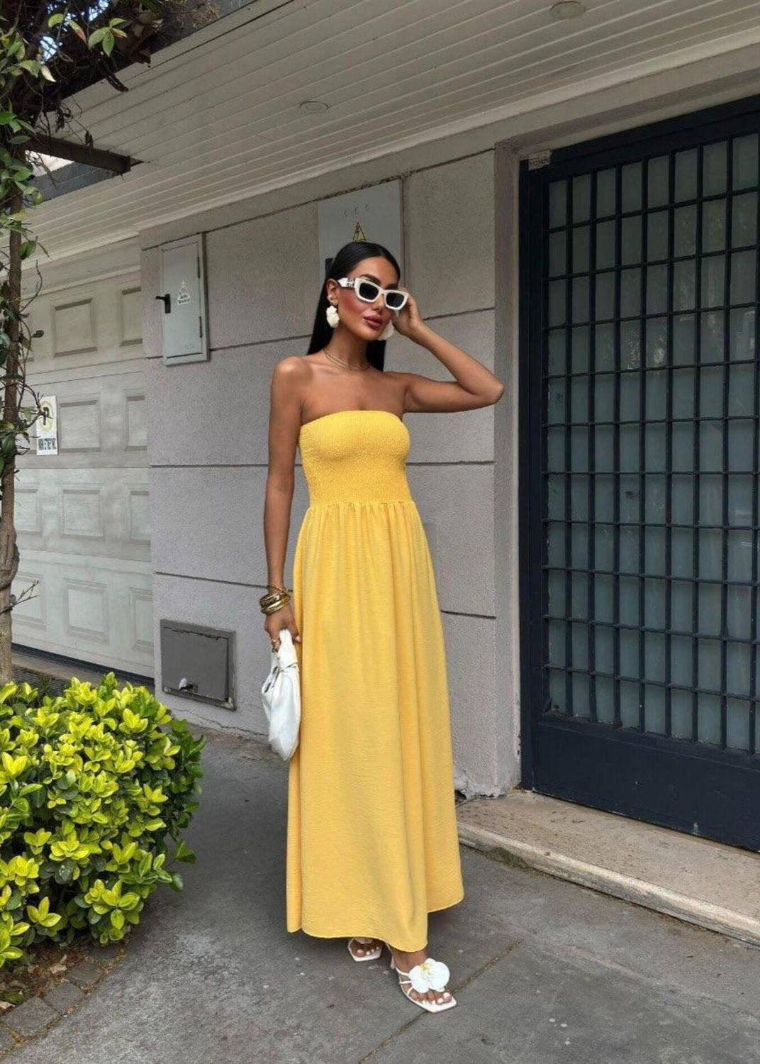 Lemon Daylight – Strapless Smocked Maxi Dress