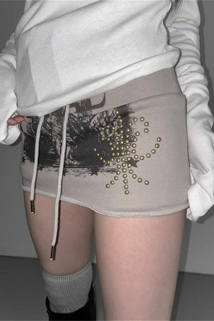 Versatile High Waist Rivet Skirt