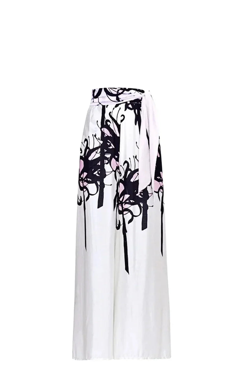 Traje de baño de una pieza con estampado de tinta china