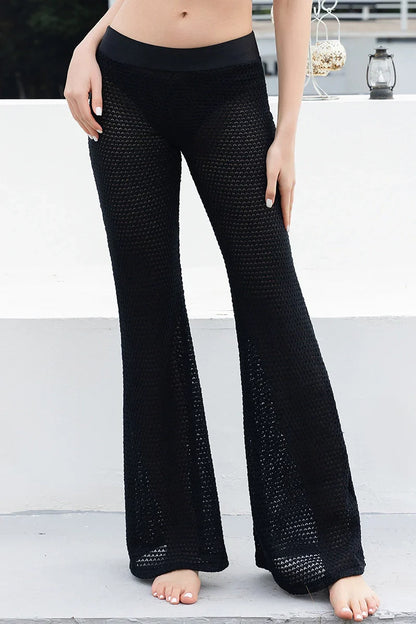 Conjunto de bikini negro con lazo y cuentas de punto