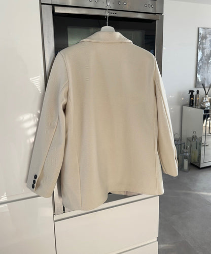 Women's Trendy Beige Blazer with Pockets and Buttons | Great for Everyday Wear