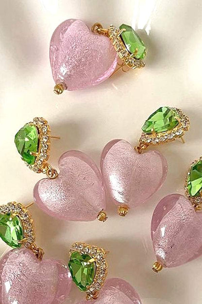 Pendientes colgantes con corazón de diamante en contraste