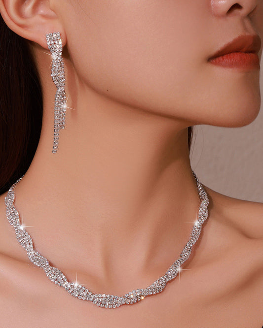 Necklace and Earrings Evening Accessories Two-Piece Set