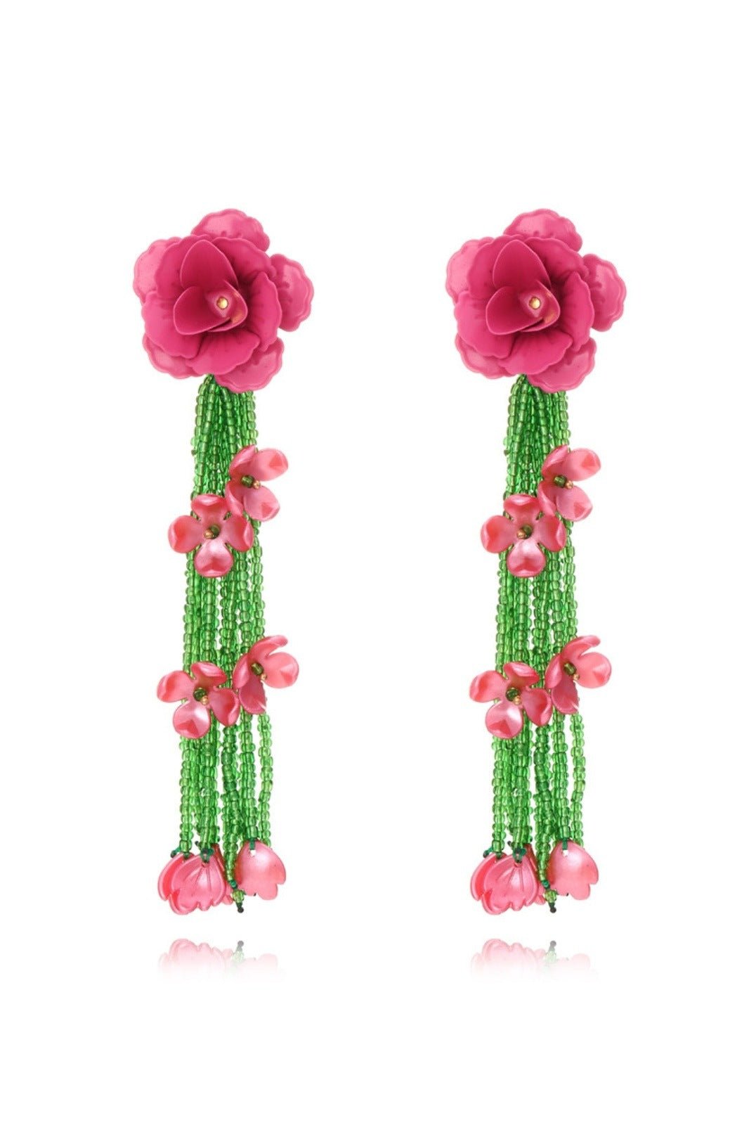 Pendientes con borlas de flores de Donna