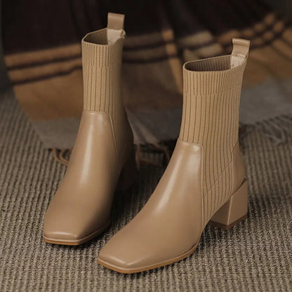 Vegan Smooth Chelsea Boots with Heel for Women | Ideal for Everyday Wear