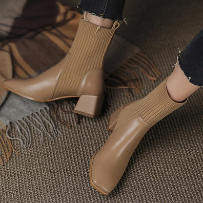 Vegan Smooth Chelsea Boots with Heel for Women | Ideal for Everyday Wear