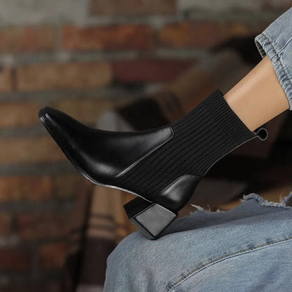Vegan Smooth Chelsea Boots with Heel for Women | Ideal for Everyday Wear