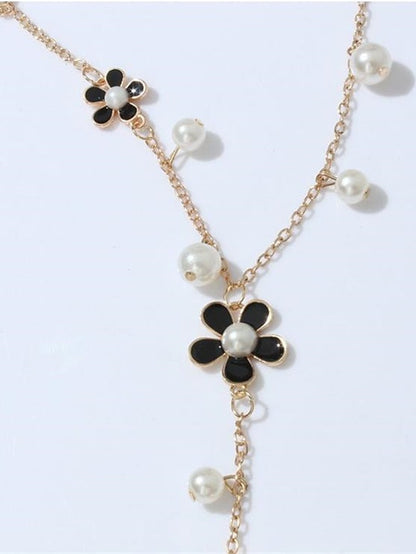 necklace Chic & Modern Street Flower Necklaces / Black / White / Fall / Winter / Spring for Women