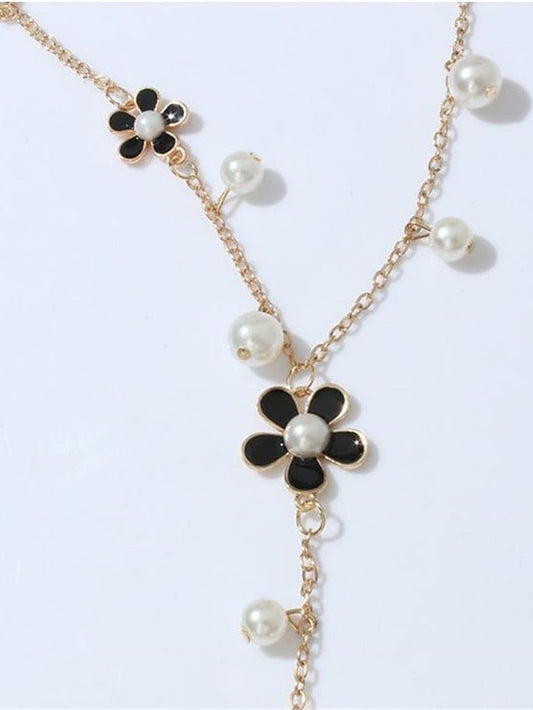 necklace Chic & Modern Street Flower Necklaces / Black / White / Fall / Winter / Spring for Women