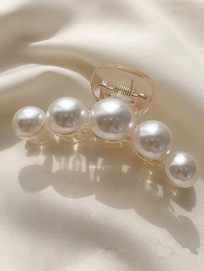 1pc Hair Claws Hair Clip For Street Gift Holiday Head Handmade Plastic White Black for Women