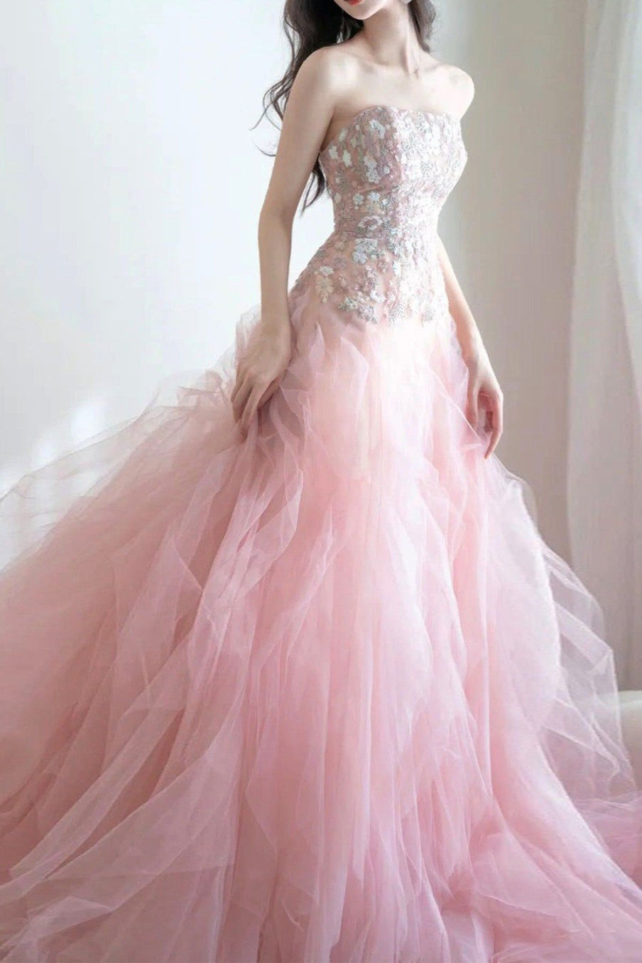 Retro Elegant Romantic Bridal Wedding Dress