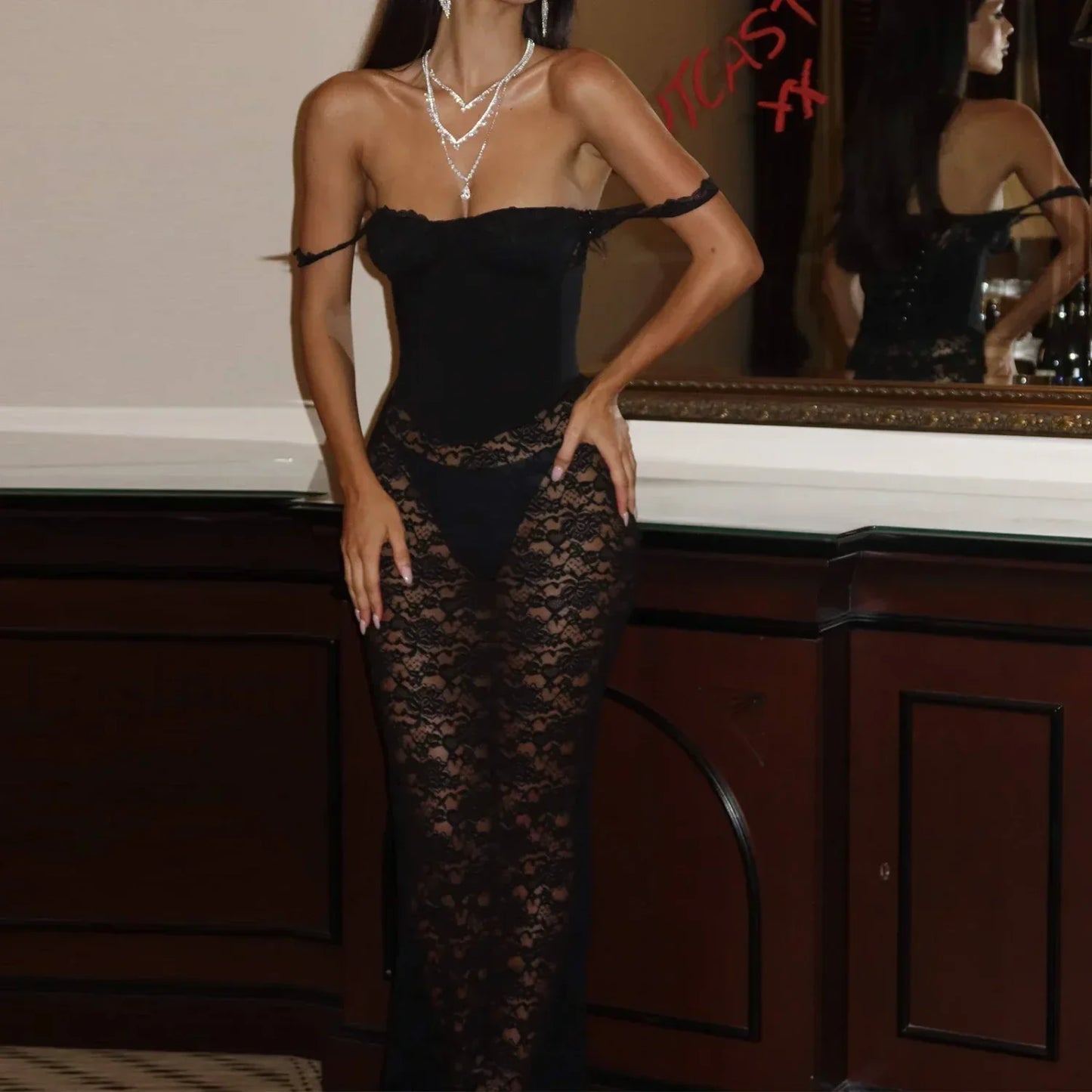 Elegant Lace Maxi For Women Fashion Off-shoulder Sleeveless Backless Bodycon Long Lace Dress