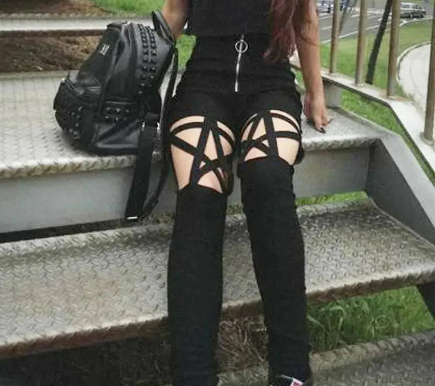 Empty Out Medieval Pant