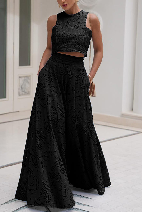 Paris Dreaming Embroidered Lace High Rise Elastic Waist Pocketed Maxi Skirt 