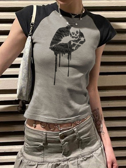 Vintage Lip Print Ragla Short Sleeve Tee