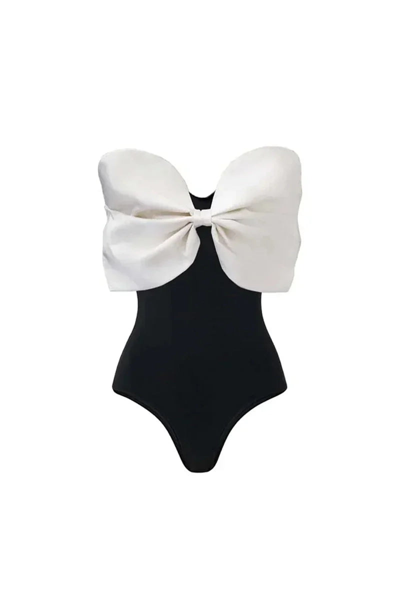 Traje de baño de una pieza con lazo blanco y negro
