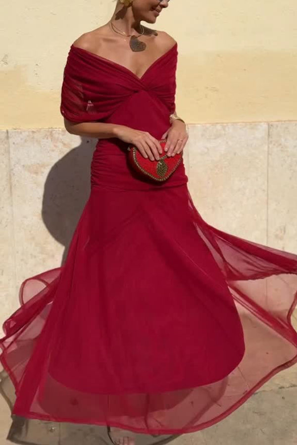 Unique Printed V-Neck Waisted Mesh Holiday Maxi Dress