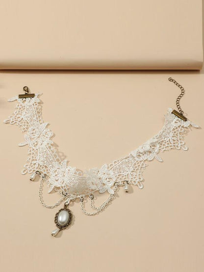 Faux Pearl Decor Choker for Women