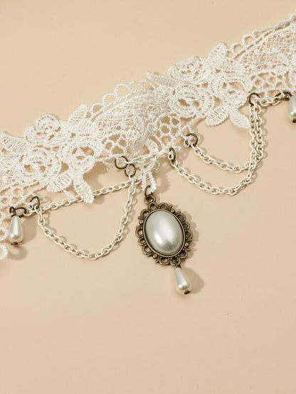 Faux Pearl Decor Choker for Women