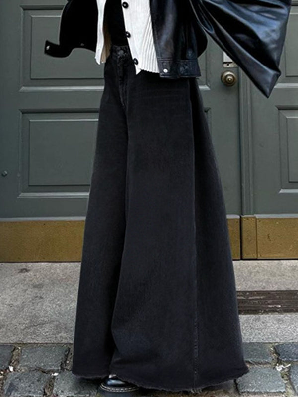 Raw Edge Mopping Black Flare Jeans