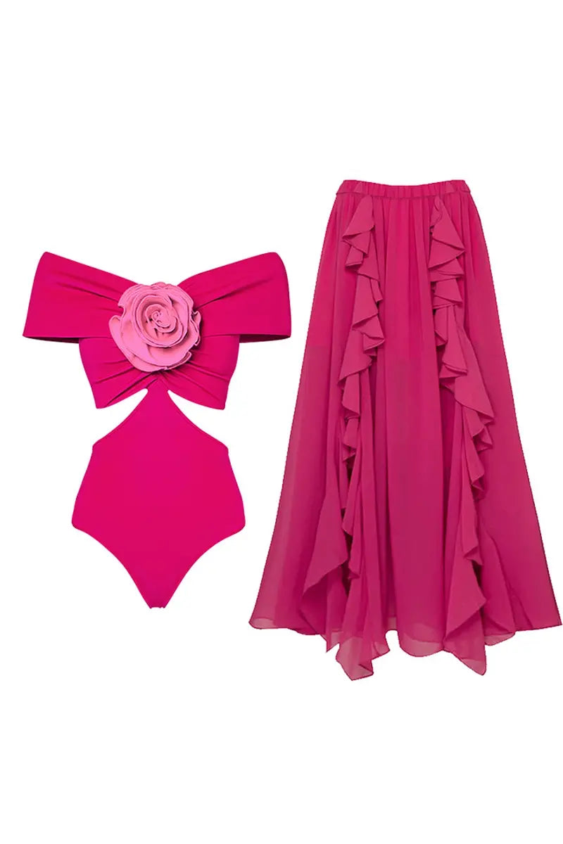 Conjunto de traje de baño de una pieza con recortes y apliques florales