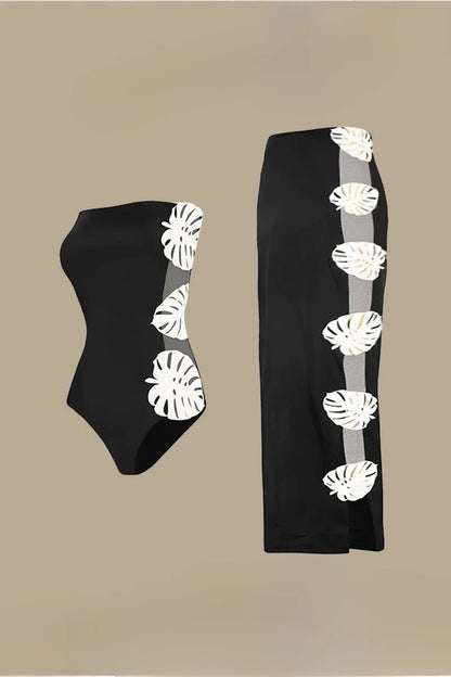 Traje de baño sin tirantes con recortes de patchwork de hojas