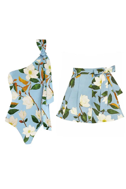 Conjunto de traje de baño de una pieza con estampado floral fresco