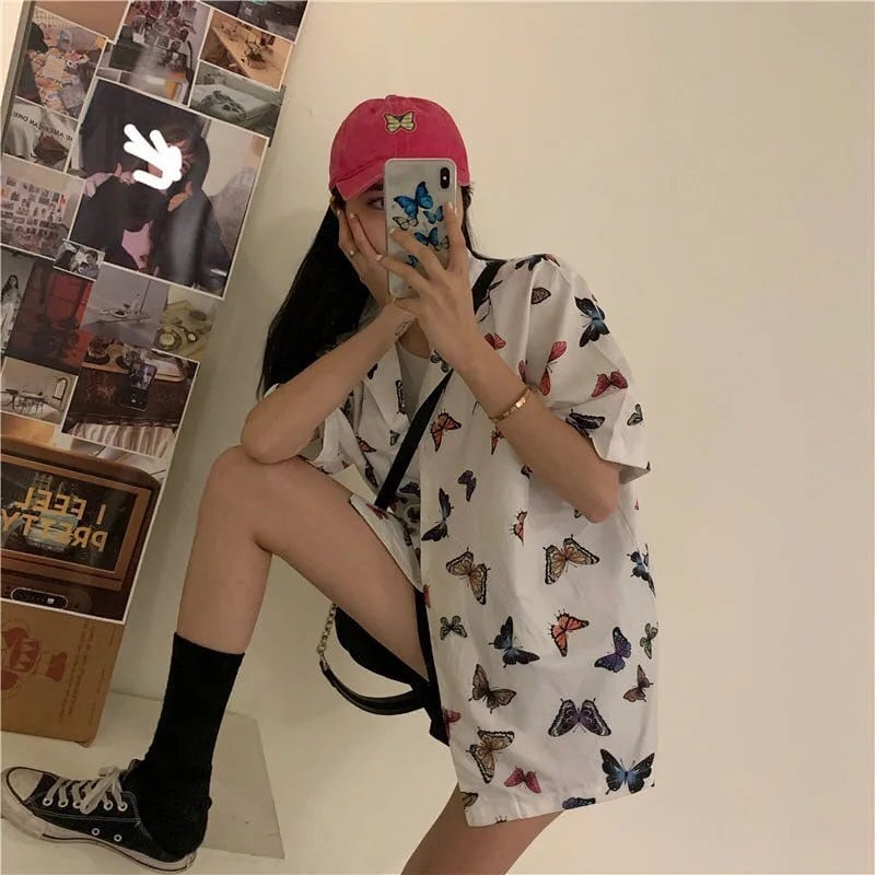 Cute Vintage White Butterfly Print Button Up Pocket Blouse Short Sleeve Shirt Top Loose Aesthetic E-Girl Kawaii Korean Japanese Harajuku Streetwear