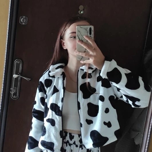 Cute Cow Animal Print Faux Fur Coat Jacket Zipper Sweater Jumper Casual E-Girl Kawaii Korean Japanese Harajuku Chinese Retro Streetwear Aesthetic