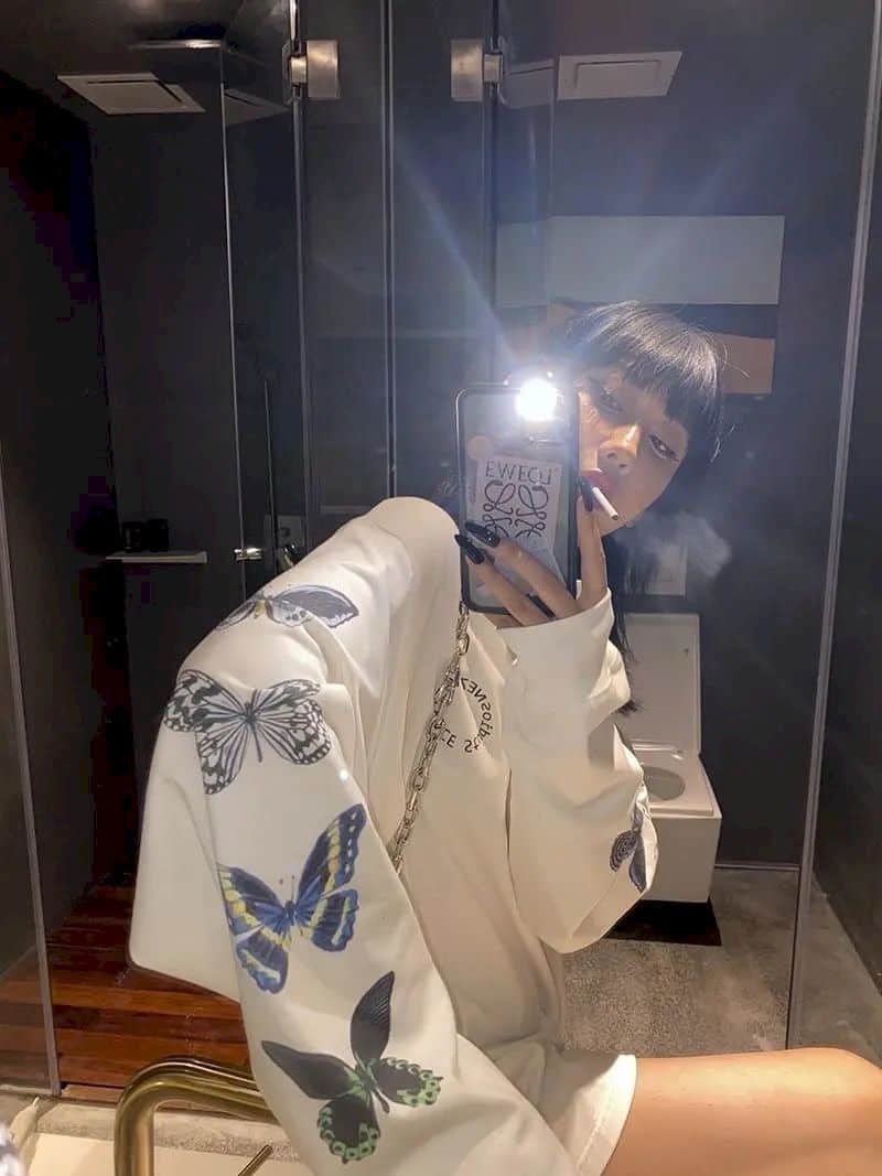Cute Vintage White Butterfly Print Long Sleeve Shirt Sweatshirt Loose Oversized Autumn Aesthetic E-Girl Kawaii Korean Japanese Harajuku Streetwear