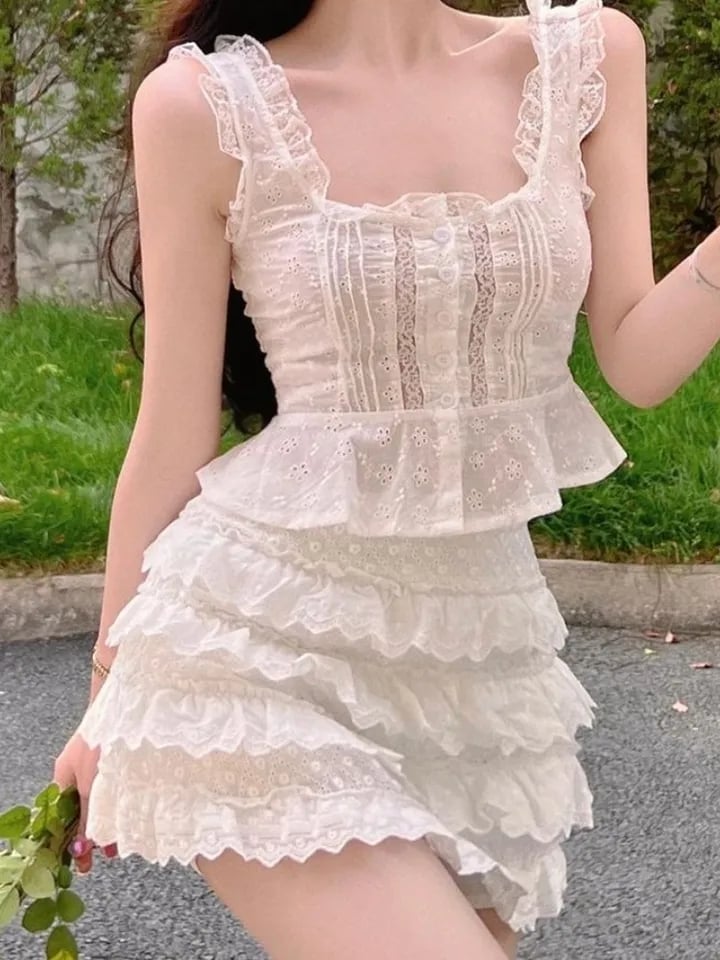 2PCS White Lace Frill Top + Mini Skirt
