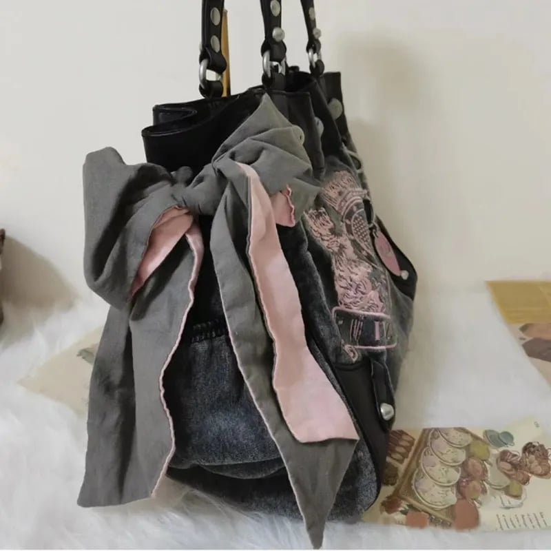 Vintage 90s Velvet Embroidery Tote Bag