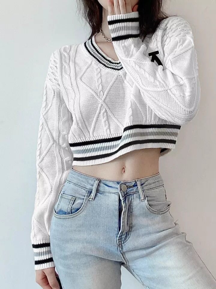 White Varsity V Neck Long Sleeve Crop Top Knit Pullover Sweater Jumper Autumn Aesthetic Casual E-Girl Kawaii Korean Japanese Harajuku