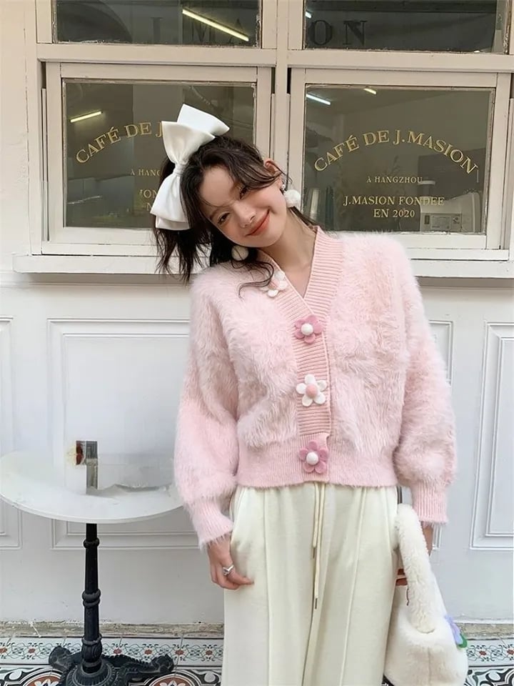 Fluffy Flower Button Cardigan