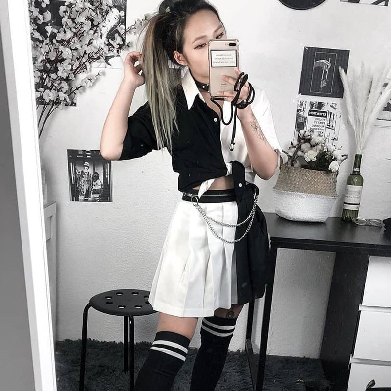 Cute Sexy Black White Patchwork Casual Crop Short Sleeve Shirt Tee T-shirt E-Girl Kawaii Korean Japanese Harajuku Chinese Retro Streetwear Aesthetic