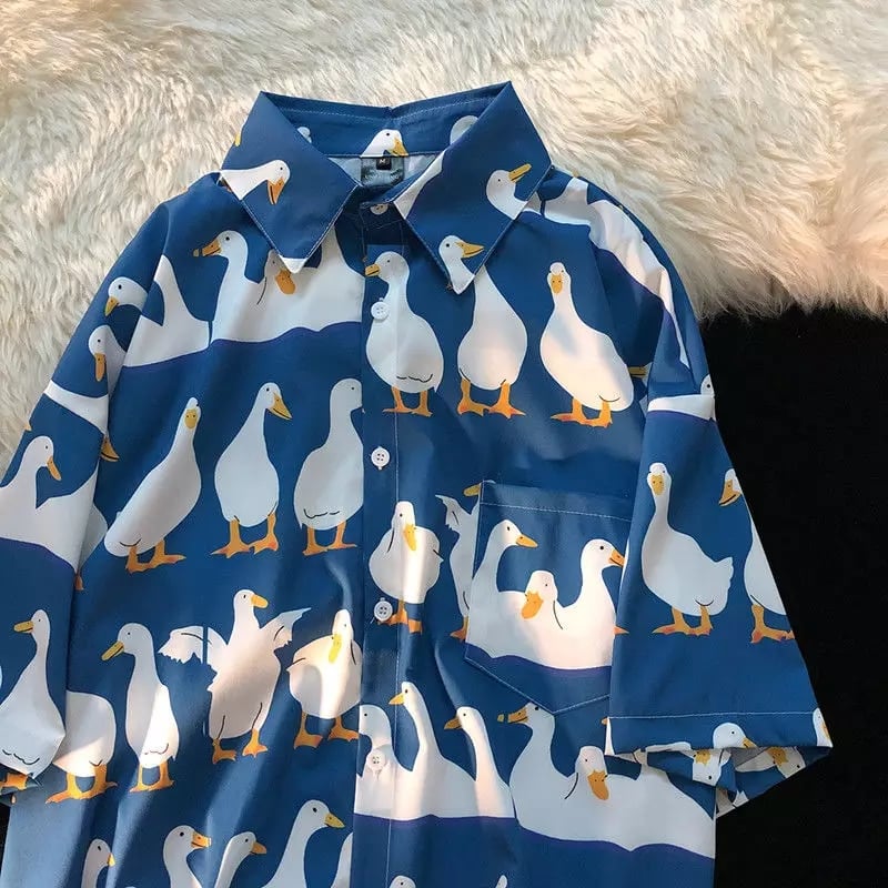 Funny Unisex Duck Cartoon Print Hawaii Beach Oversize Short Sleeve Shirt Botton Up Aesthetic Casual Summer E-Girl Kawaii Korean Japanese Harajuku