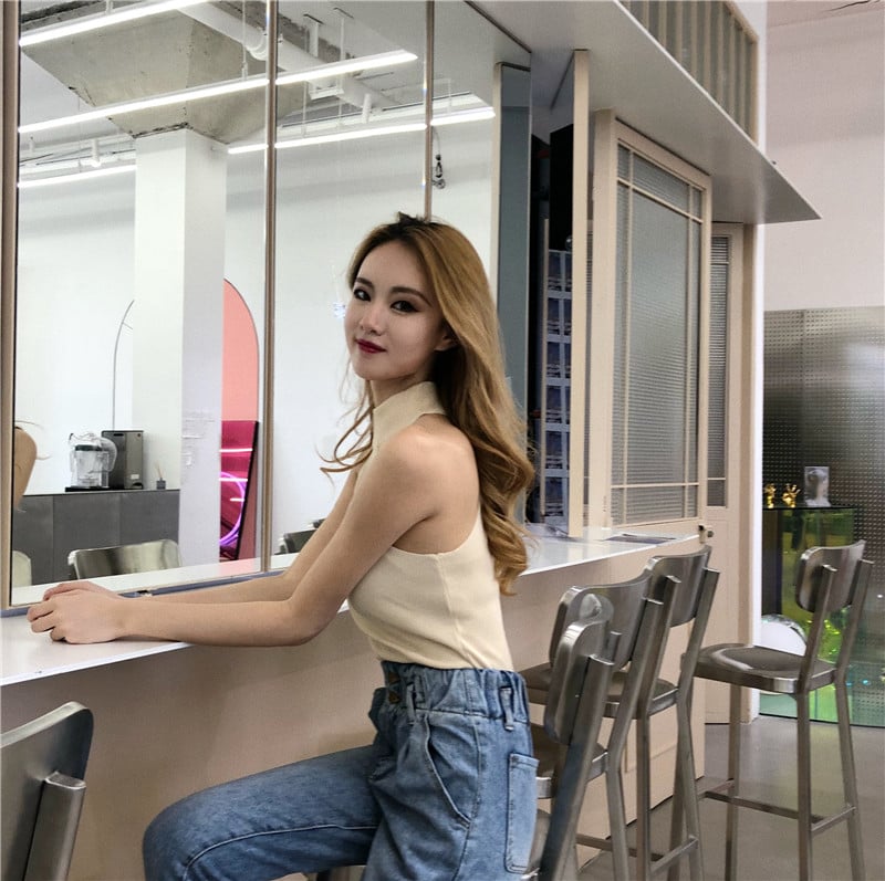 Cute Halter Neck Off Shoulder Crop Top Bodycon T-shirt Tee Shirt Blouse E-Girl Kawaii Korean Japanese Harajuku Retro Streetwear Aesthetic