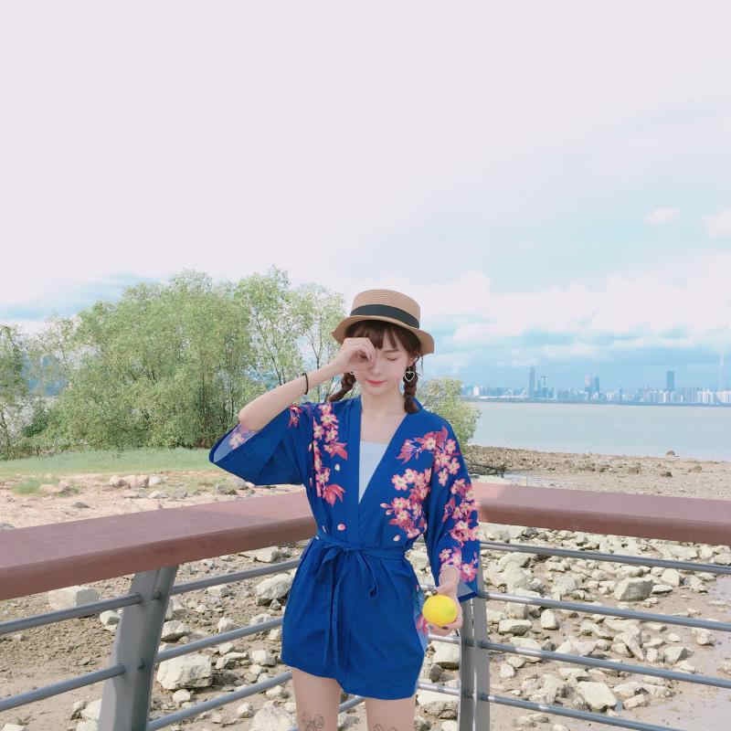 Cute Koi Goldfish Sakura Cherry Blossom Kimono Print Loose Cardigan Blouse Long Sleeve Shirt Top E-Girl Kawaii Korean Japanese Harajuku Streetwear
