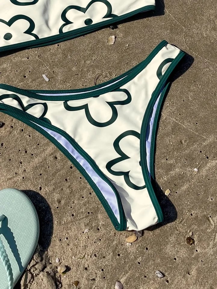 Green Contrast Floral Print Bikini Set