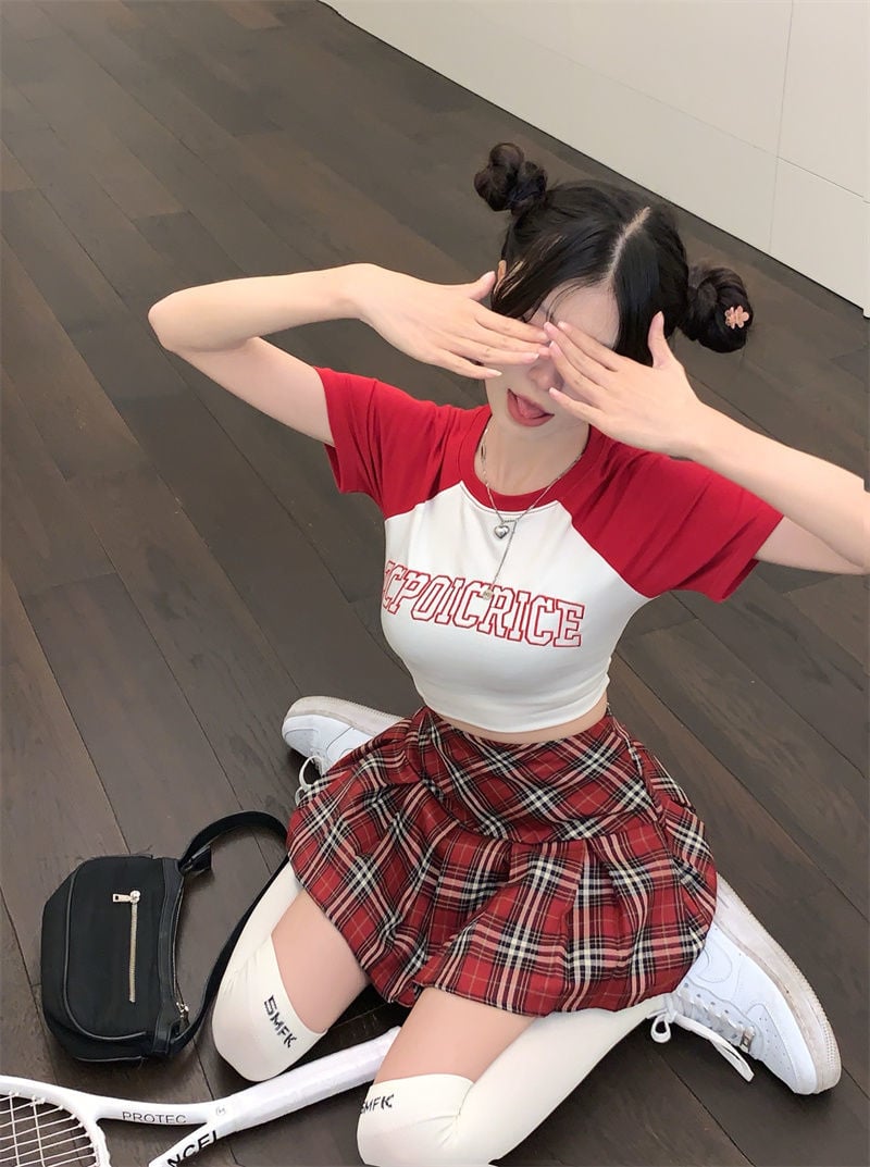 Red Plaid Pleated Mini Skirt
