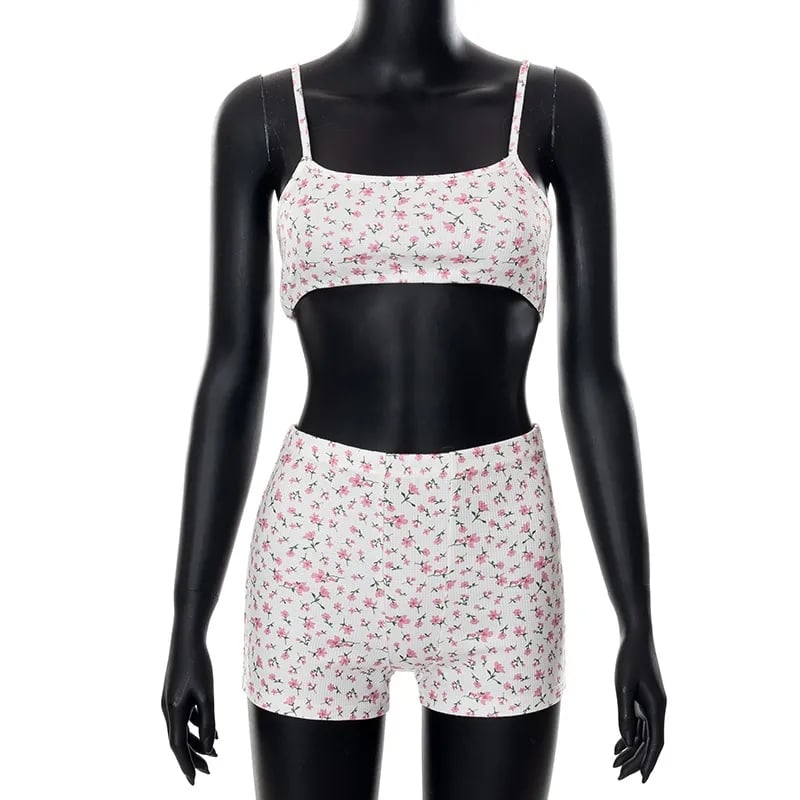 2PCS Floral Print Camisole + Shorts