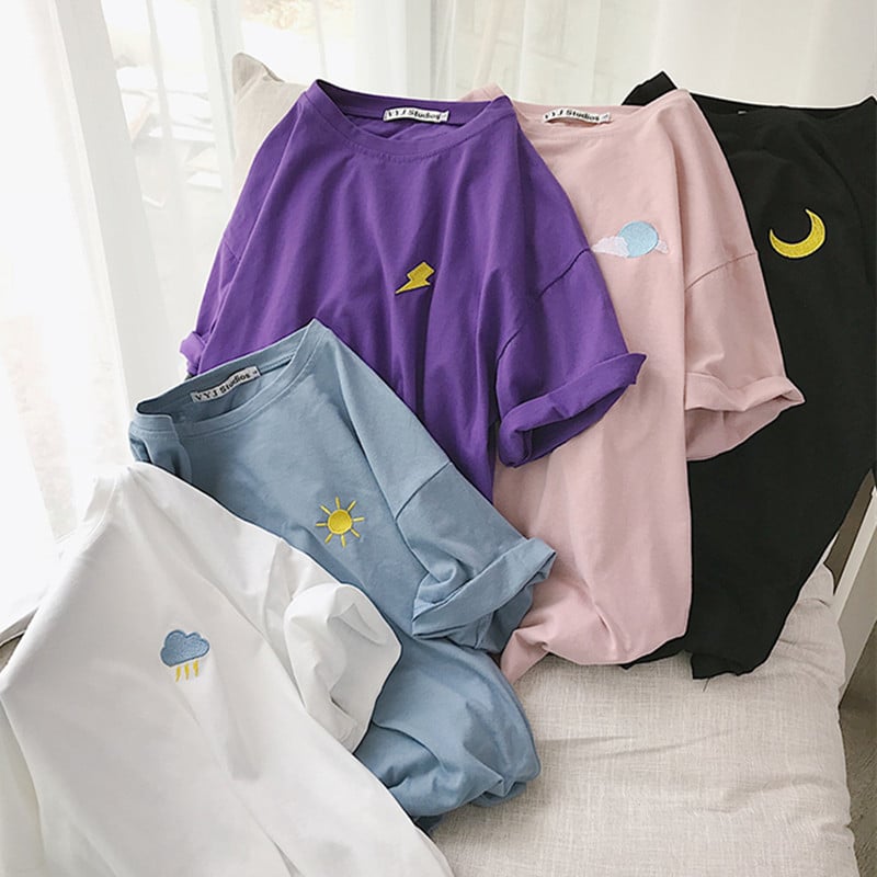 Cute Casual Cartoon Moon Sun Star Cloud Embroidery Loose T-shirt Short Sleeve Tee Shirt Top E-Girl Kawaii Korean Japanese Harajuku Retro Streetwear