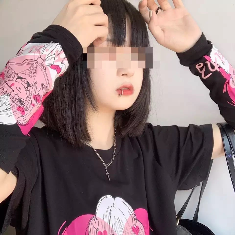 Cute Black Punk Goth Anime Girl Cartoon Print Short Sleeve Shirt Oversized Loose T-shirt Tee Top E-Girl Kawaii Korean Japanese Harajuku Streetwear