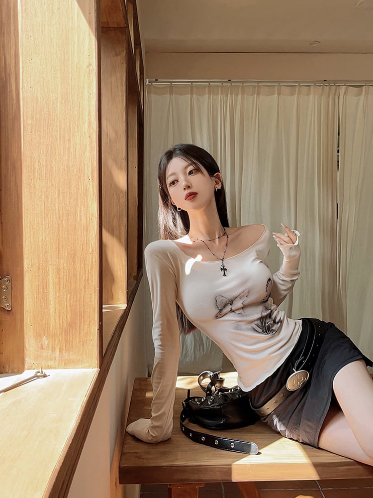 Butterfly Print Off Shoulder Long Sleeve Shirt