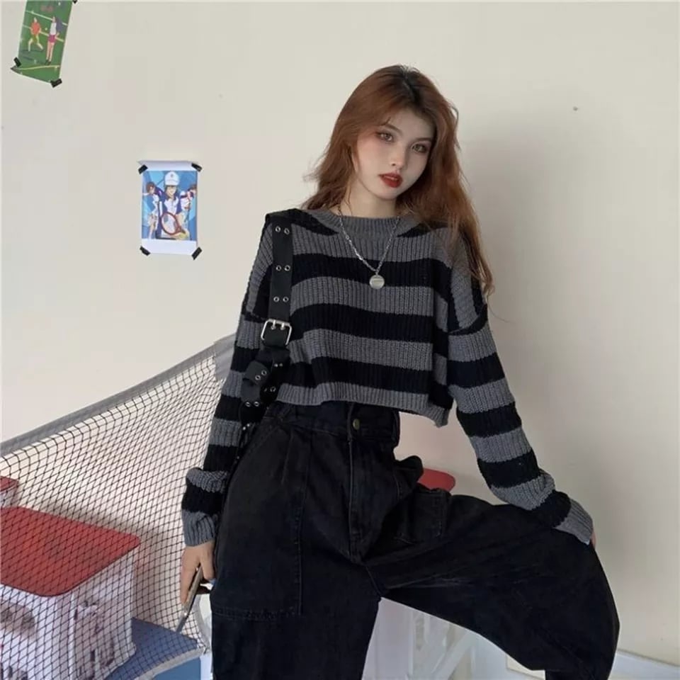 Black & Grey Striped Cropped Long Sleeve Sweater