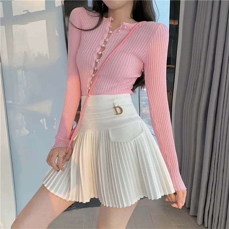 White Pleated D Metal Plate High Waist Mini Skirt