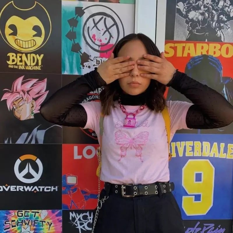 Cute Pink Butterfly Glitter Sparkle Print Crop Top Short Sleeve Shirt Tee T-shirt Summer Casual E-Girl Kawaii Korean Japanese Harajuku Streetwear