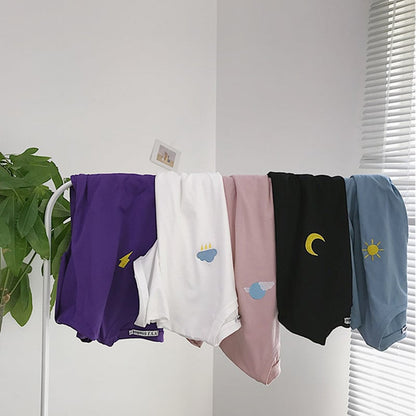 Cute Casual Cartoon Moon Sun Star Cloud Embroidery Loose T-shirt Short Sleeve Tee Shirt Top E-Girl Kawaii Korean Japanese Harajuku Retro Streetwear